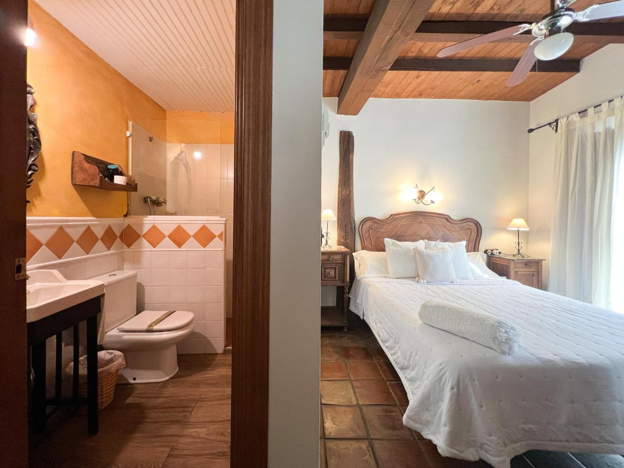 Casa Rural La Fuente Del Jerte Navaconcejo Eksteriør bilde